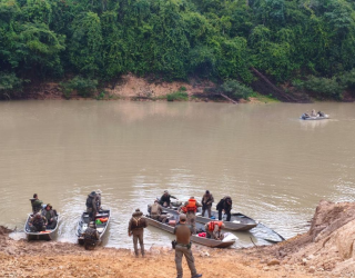 Polcia Civil deflagra operao contra cooperativas envolvidas com extrao ilegal de minrios em MT