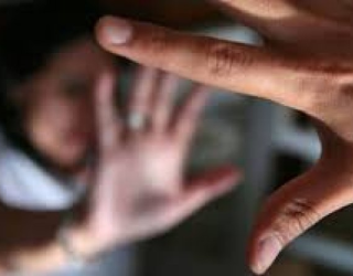Tio � preso por estuprar sobrinha; menina usou faca para se proteger