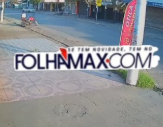 V�deo mostra jovem de 18 anos morrendo ap�s colis�o entre moto e carro