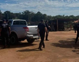 Pol�cia prende suspeitos de aliciar crian�as por redes sociais em Mato Grosso