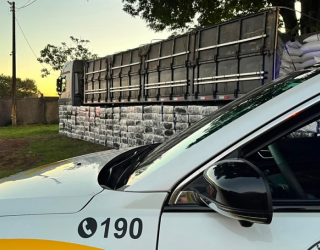 Motorista de caminh�o � preso em S�o Paulo com mais de 4 toneladas de maconha