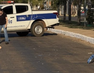 Idosa morre atropelada ao atravessar rua para cuidar de horta