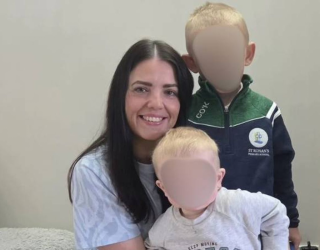 M�e de dois morre dias ap�s sofrer traumatismo craniano em acidente com rickshaw ap�s show no Dublin